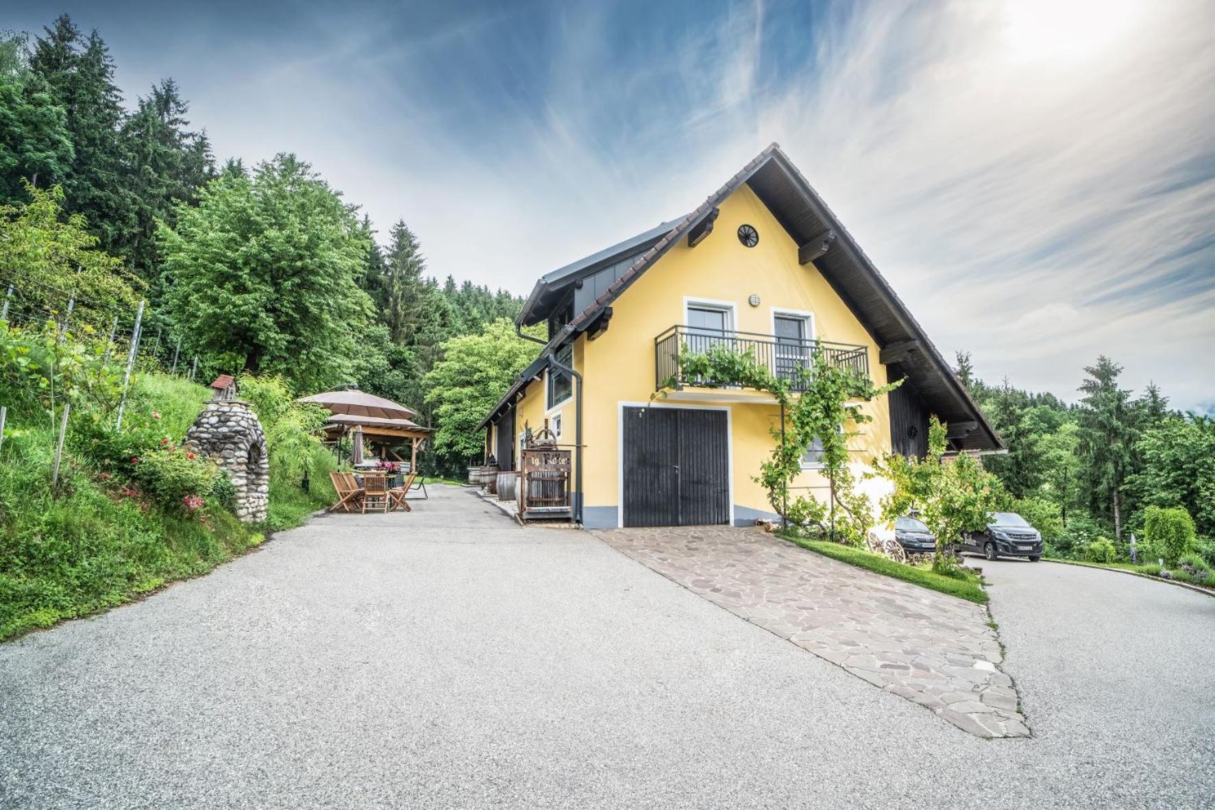 Apartamento Auszeit Am Weinhof Loschental Exterior foto